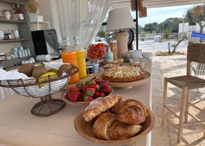 Alojamento de Acomodação e Pequeno-almoço Ombre Pugliesi 4*